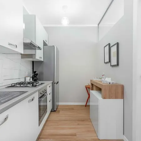 Bo13 -Crescenzago- Bright - Wifi - Elegant Apartment Milan Exterior photo